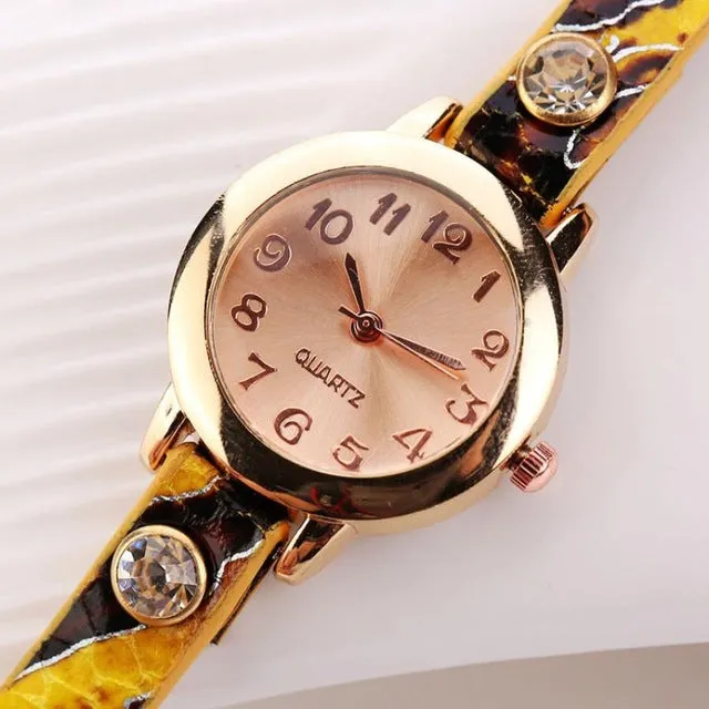 2018 Hot Sale Special Gifts Women Watches Luxury Fashion Wrap Around Padlock Diamond Bracelet Lady Womans Wrist Watch