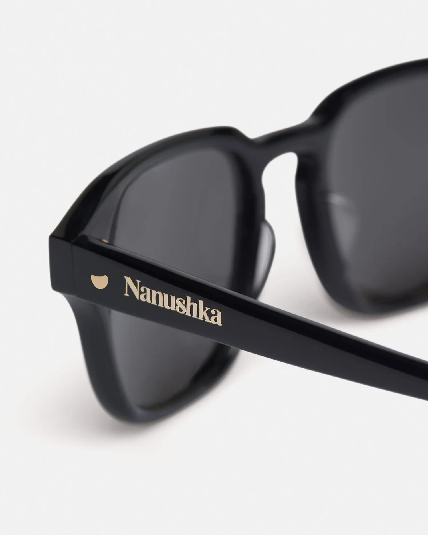 Eco-Friendly Aiza Bio-Plastic Sunglasses - Classic Black Matte Finish
